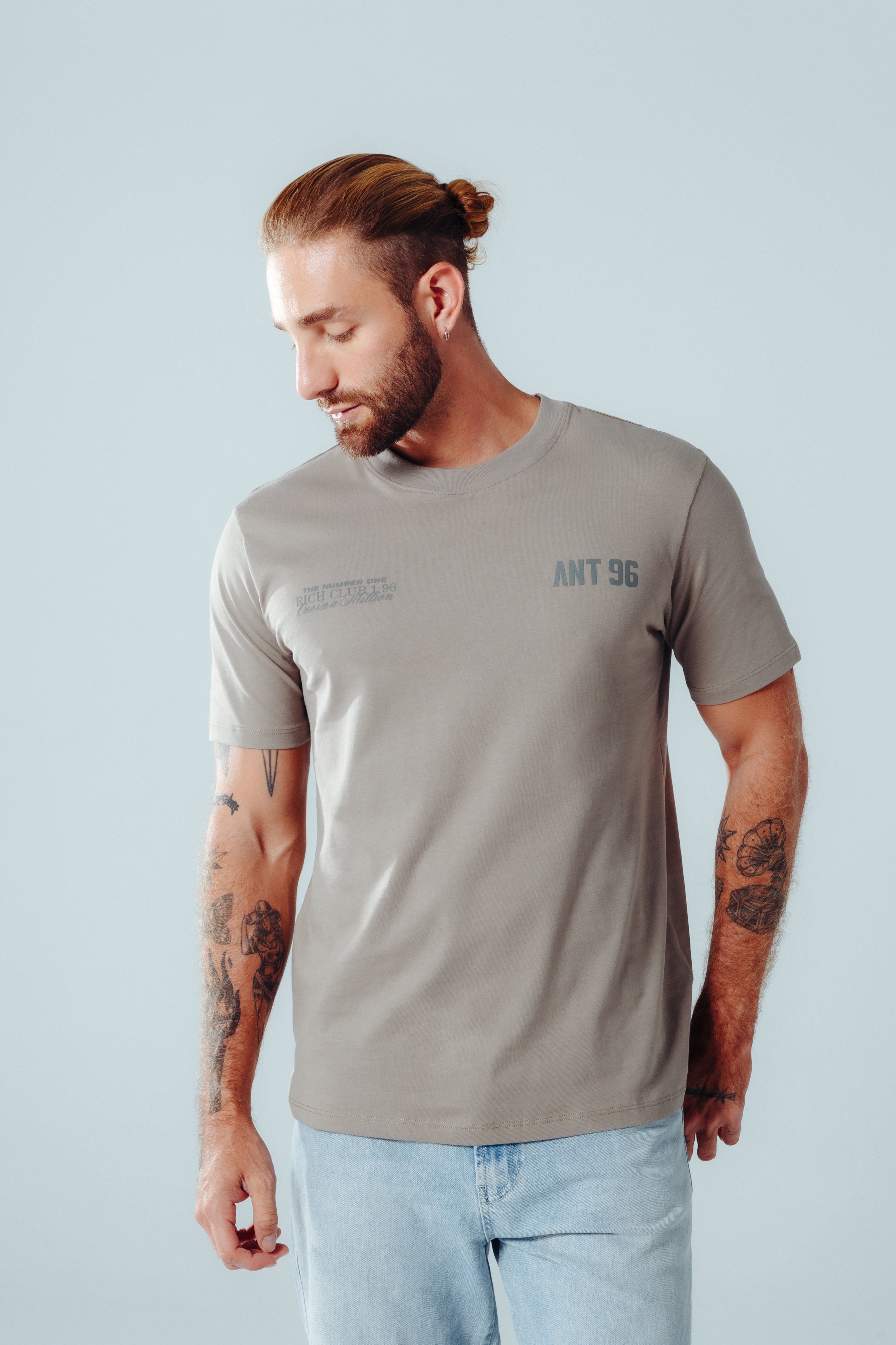 Essential Vision Regular T-Shirt Taupe